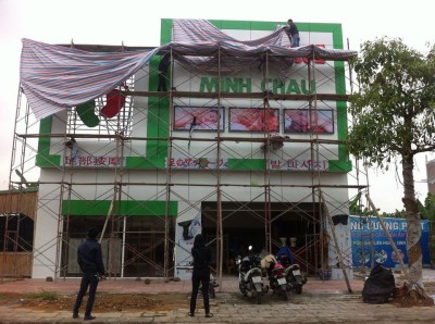 Lắp chữ nổi – hoàn thành mặt dựng alu