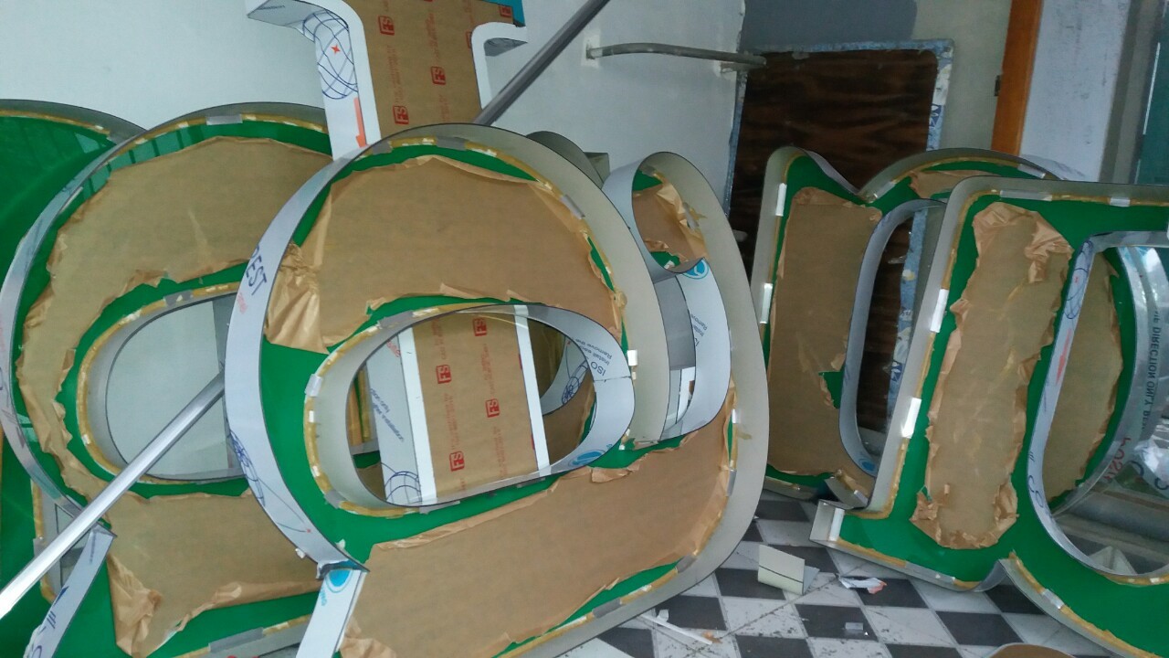 Hộp đèn Led 